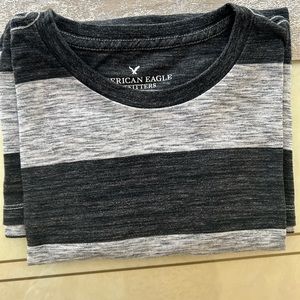 American Eagle Outfitters Men’s Tshirt